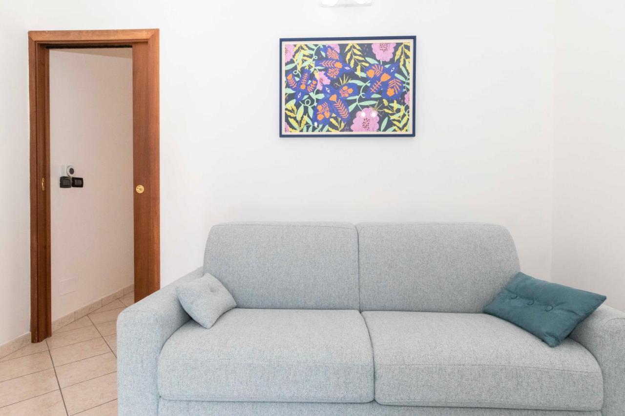 Apartmán Colourful Flat San Donato Turín Exteriér fotografie