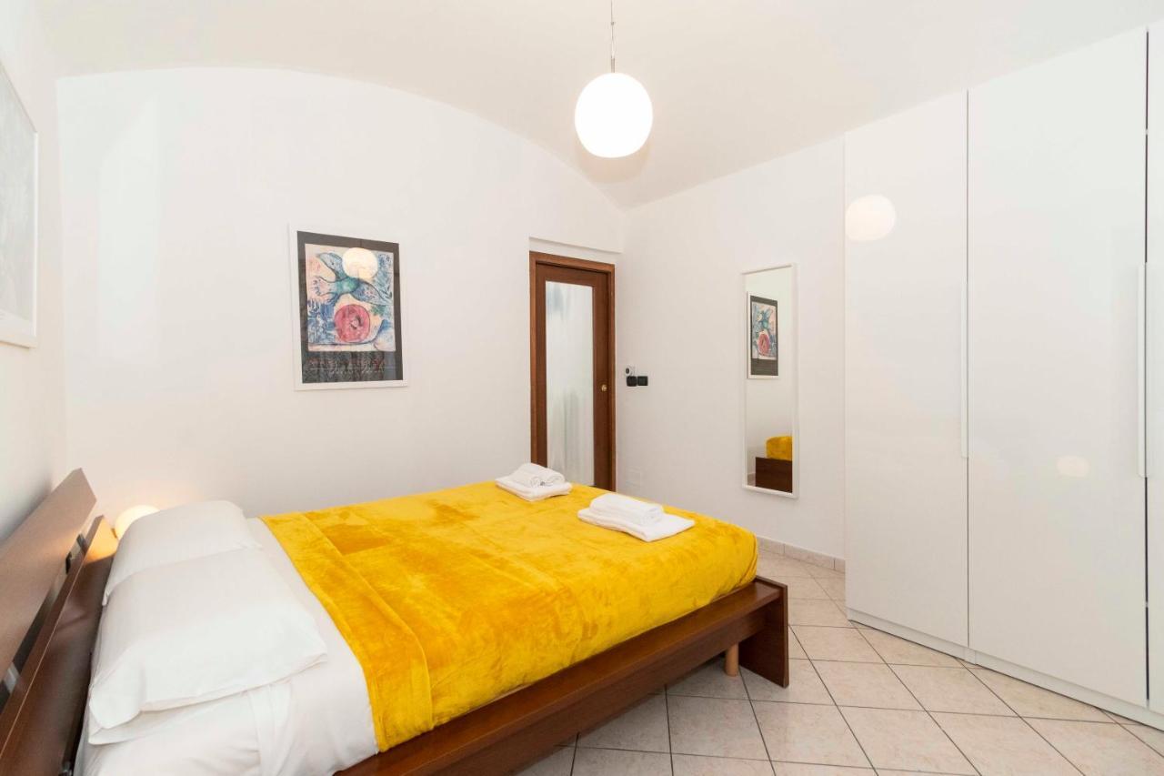 Apartmán Colourful Flat San Donato Turín Exteriér fotografie