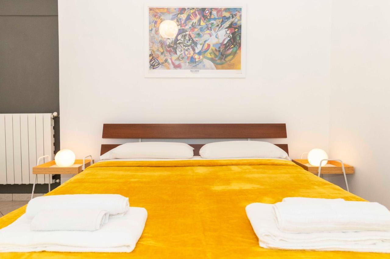 Apartmán Colourful Flat San Donato Turín Exteriér fotografie